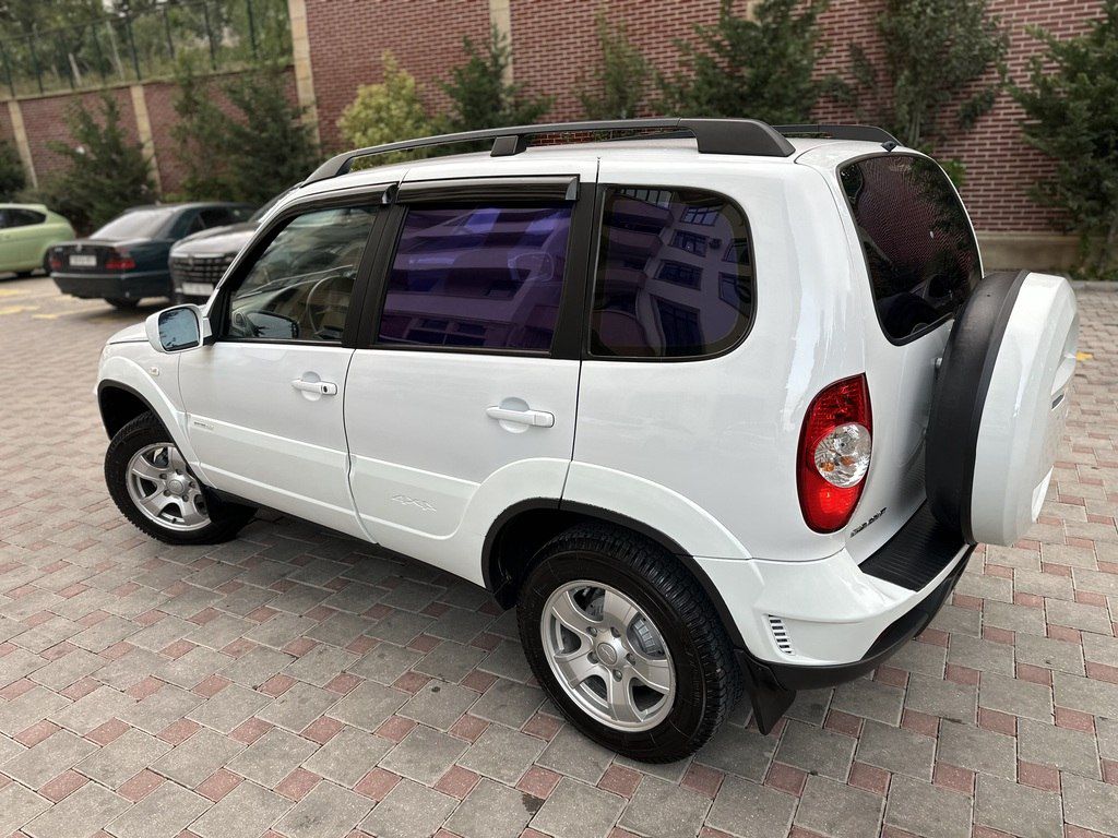 Chevrolet Niva, 1.7 L, 2011 il, 150 000 km — Avtomobillər, Bakı (7)