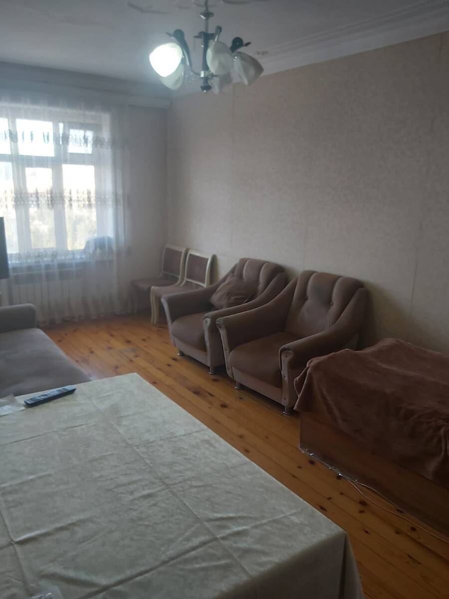 Satılır 2 otaqlı köhnə tikili 49 m² — Mənzil, Bakı (2)