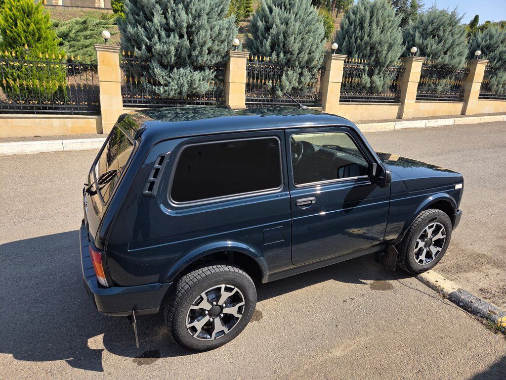 Lada (VAZ) Niva, 1.7 L, 2024 il, 25 000 km — Avtomobillər, Gəncə (7)