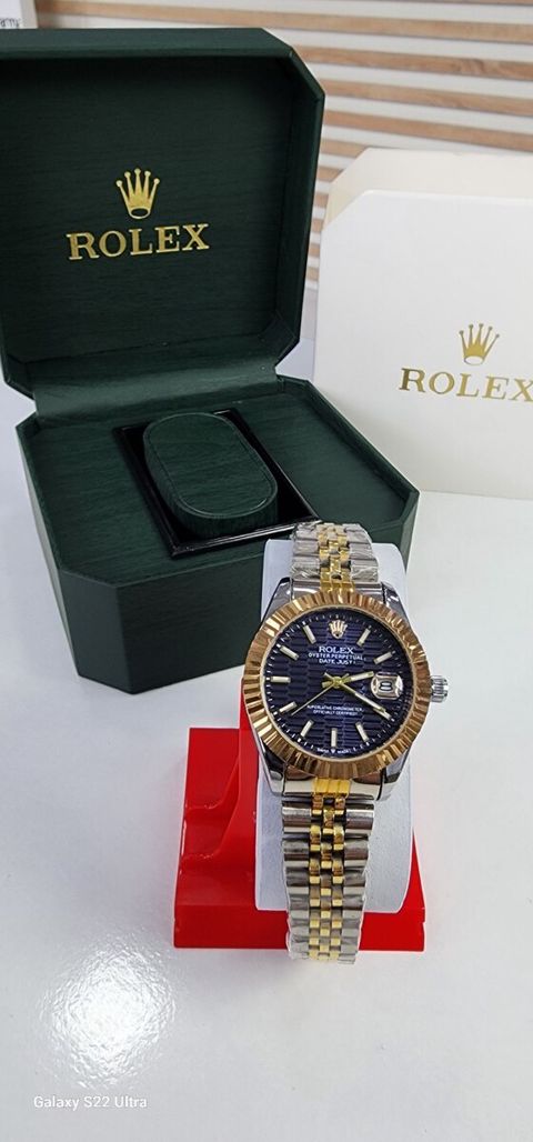Rolex qadın qol saatı — 50 ₼ · Bakı · Şəxsi əşyalar Rolex qadın qol saatı — Bakı