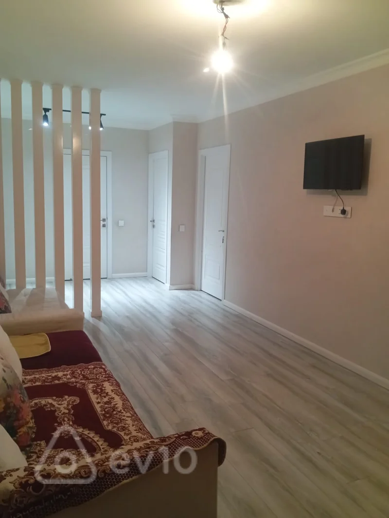 3 otaqlı mənzil, 70 m², Mikayıl Müşviq küç — Mənzil, Bakı (5)