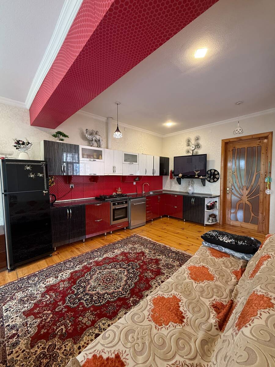 Satılır 4 otaqlı həyət evi/bağ evi 230 m² — Ev, villa, Gəncə (9)