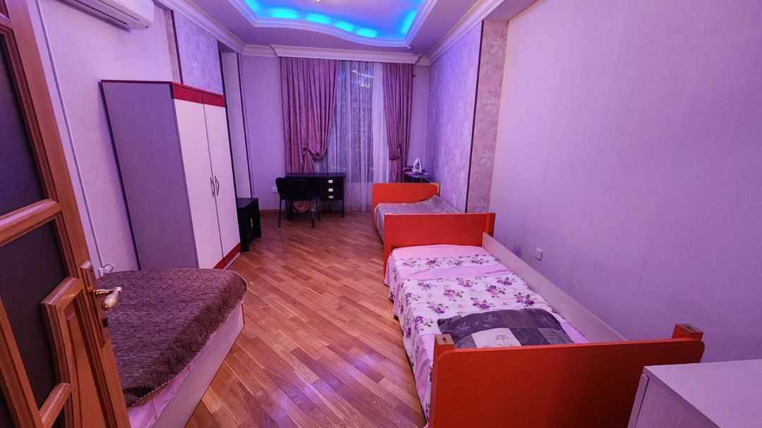 Satılır 4 otaqlı yeni tikili 215 m² — Mənzil, Bakı (11)