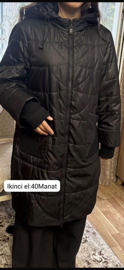 Palto, rəng - Qara — 40 ₼ · Bakı · Palto Palto, rəng - Qara — Bakı