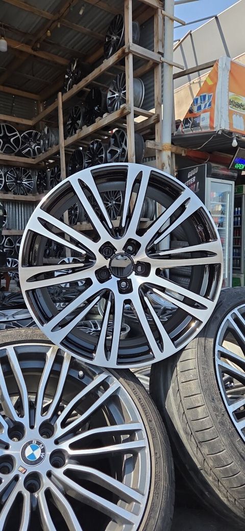 "Audi A8" diski R20 — 1 600 ₼ · Bakı · Ehtiyat hissələri və aksesuarlar "Audi A8" diski R20 — Bakı