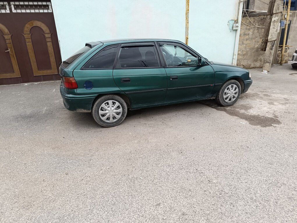 Opel Astra, 1.6 L, 1996 il, 250 000 km 77-DB-975 — Avtomobillər, Xırdalan (3)