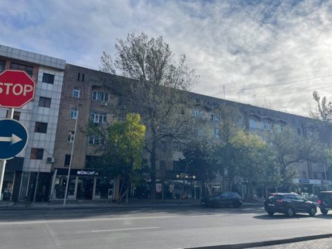 Satılır 2 otaqlı köhnə tikili 50 m² — 198 000 ₼ · Bakı · Mənzil Satılır 2 otaqlı köhnə tikili 50 m² — Bakı