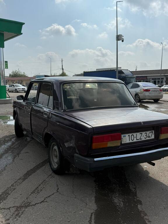 Lada (VAZ) 2107, 1.6 L, 2003 il, 150 000 km 10-LZ-347 — Avtomobillər, Sabirabad (10)