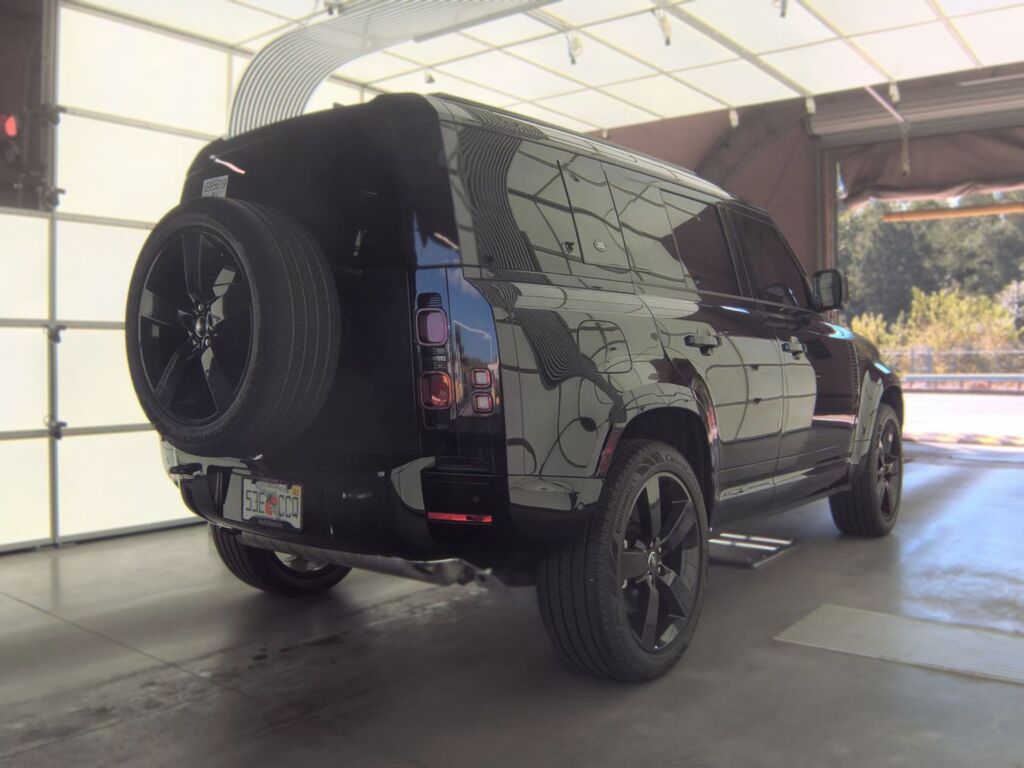 Land Rover Defender, 3.0 L, 2024 il, 27 510 km — Avtomobillər (5)