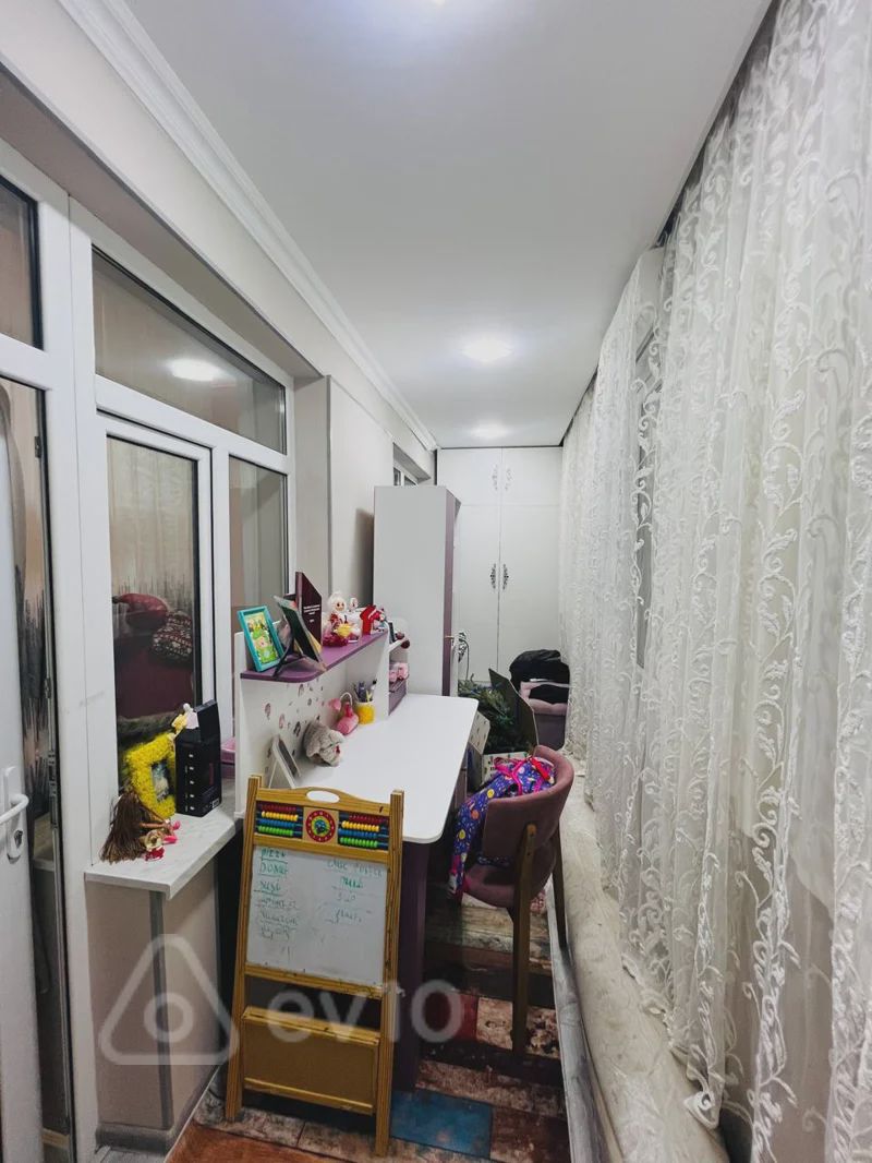 For sale: 3-room apartment (old building), 100 m² — Mənzil, Bakı (9)