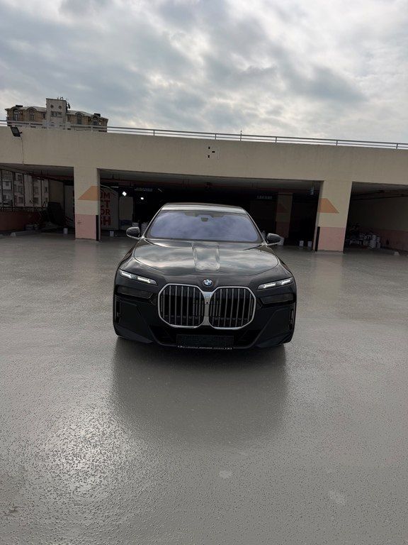 BMW 740, 3.0 L, 0.96 kWh, 2022 il, 72 000 km — Avtomobillər, Bakı (2)