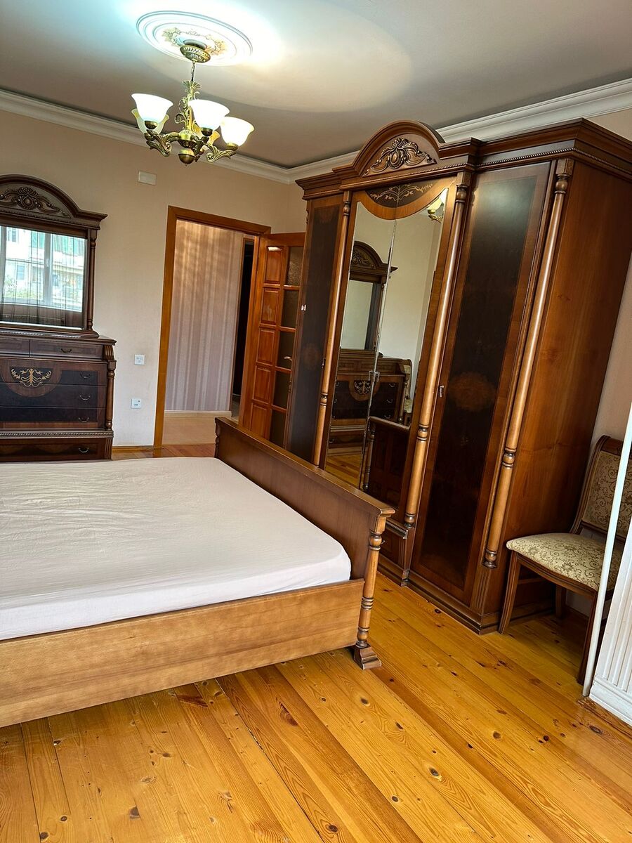 Satılır 3 otaqlı köhnə tikili 90 m² — Mənzil, Bakı (8)