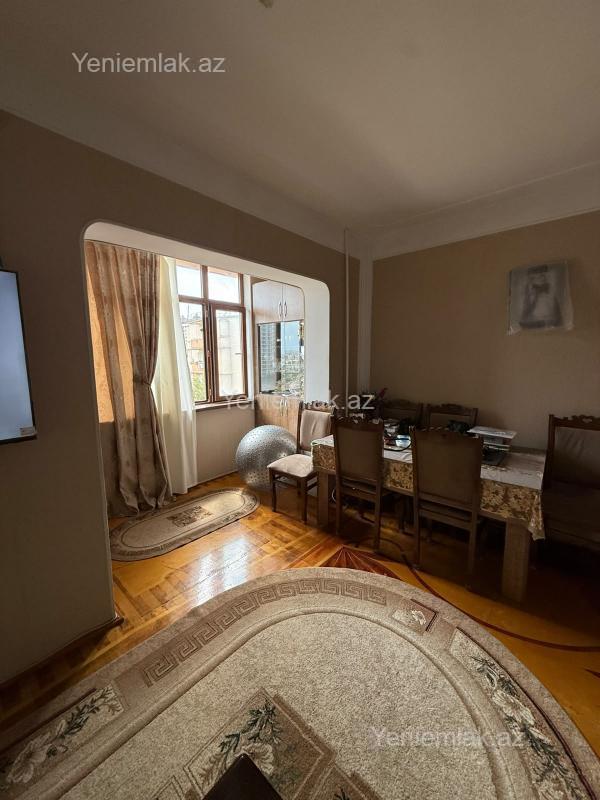 Satılır 2 otaqlı Bina evi menzil (Köhnə tikili), 70 m², Nərimanov rayonu — Mənzil, Bakı (2)