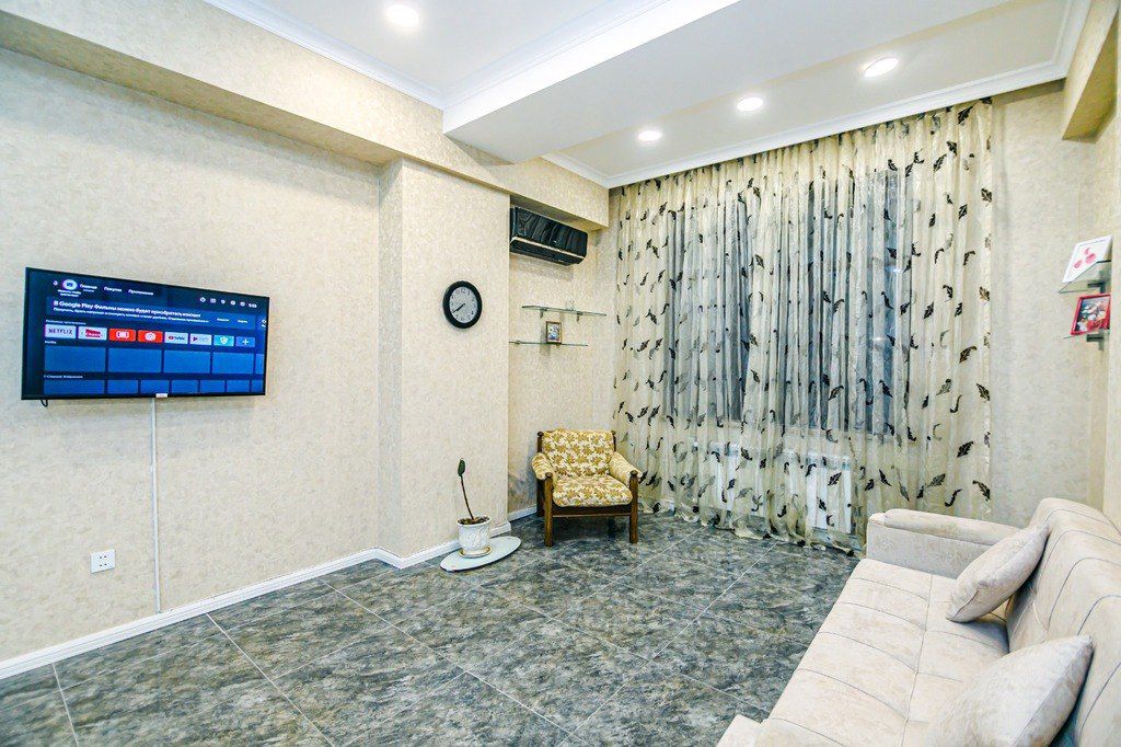 2-otaqlı yeni tikili kirayə verilir, 28 May m., 100 m² — Mənzil, Bakı (11)