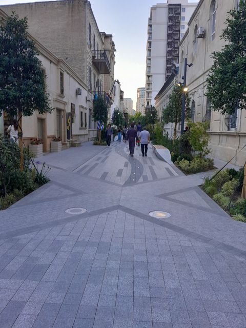 Satılır 2 otaqlı köhnə tikili 35 m² — Bakı