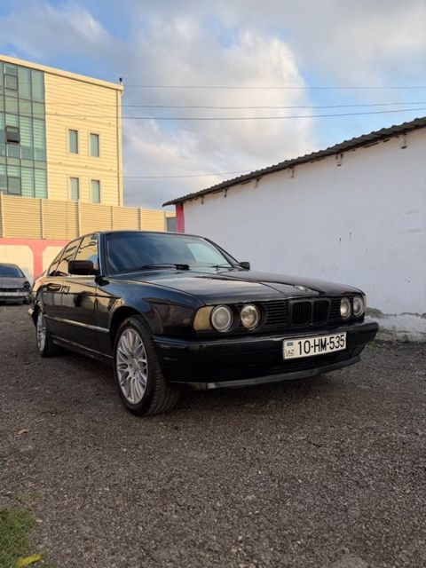 BMW 525, 2.5 L, 1991 il, 874 864 km — 3 900 ₼ · Bakı · Avtomobillər BMW 525, 2.5 L, 1991 il, 874 864 km — Bakı