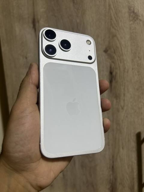 IPhone Xr, 64 GB, Ağ, Face ID — Mehdiabad