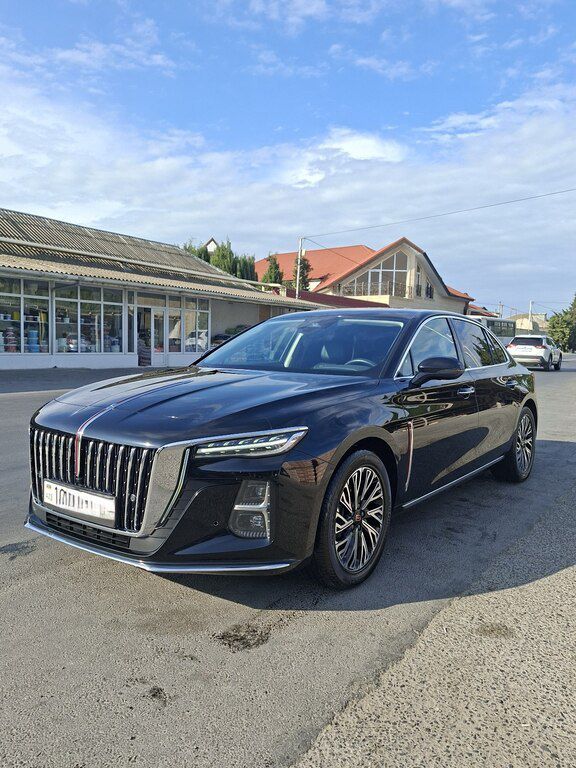 Hongqi H5, 1.5 L, 1.3 kWh, 2023 il, 63 000 km 10-IB-900 — Avtomobillər, Bakı (3)