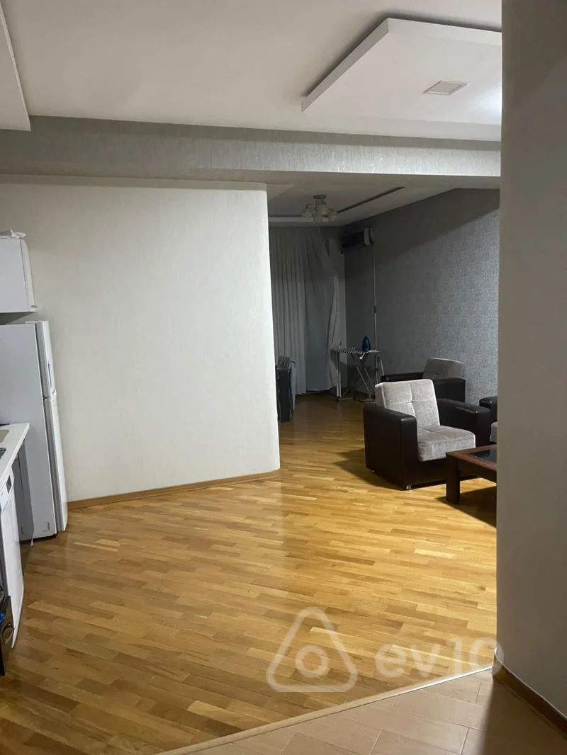 2 otaqlı mənzil, 67 m², 8 ci mkr — kirayə — Mənzil, Bakı (6)