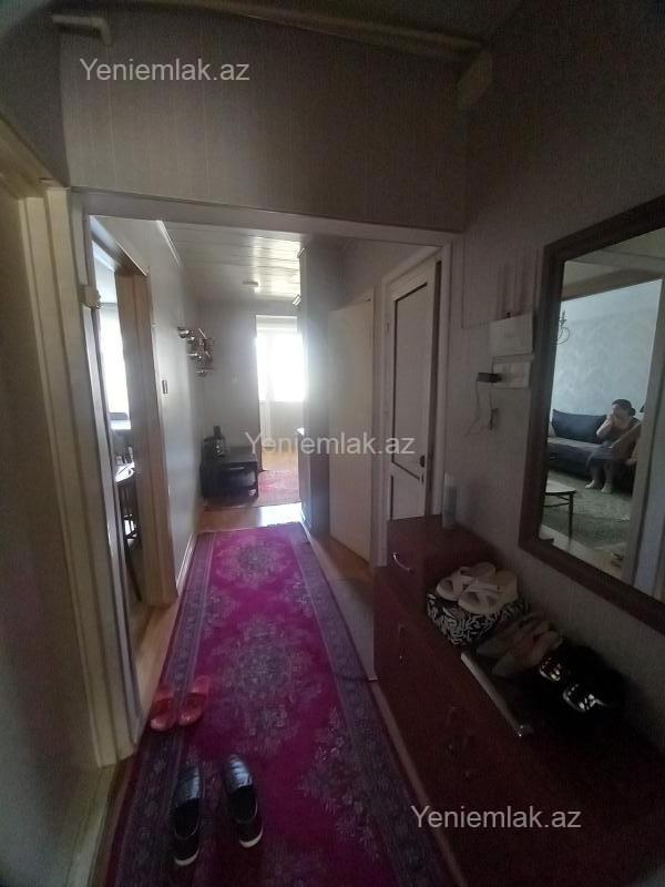 Satılır 2 otaqlı Bina evi menzil (Köhnə tikili), 58.7 m², 10-cu mikrorayon — Mənzil, Sumqayıt (10)