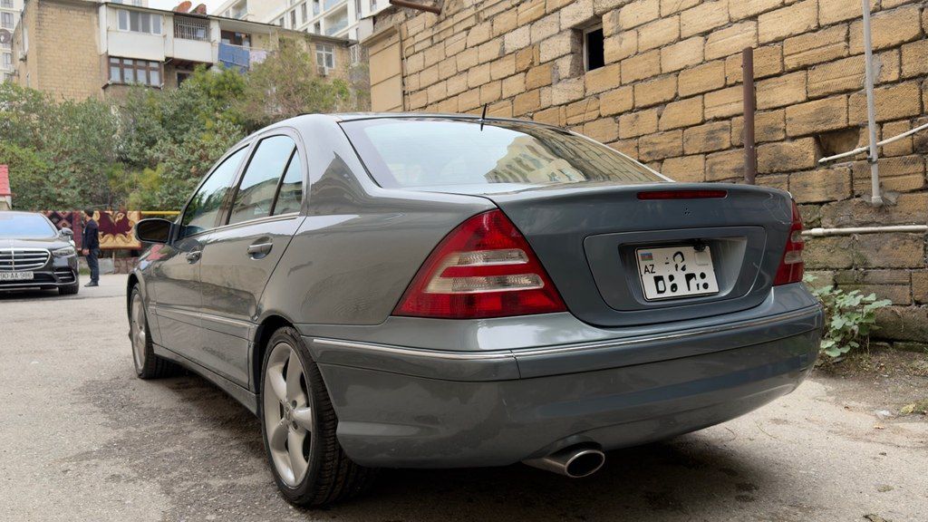 Mercedes C 230, 2.5 L, 2005 il, 449 360 km — Avtomobillər, Bakı (10)