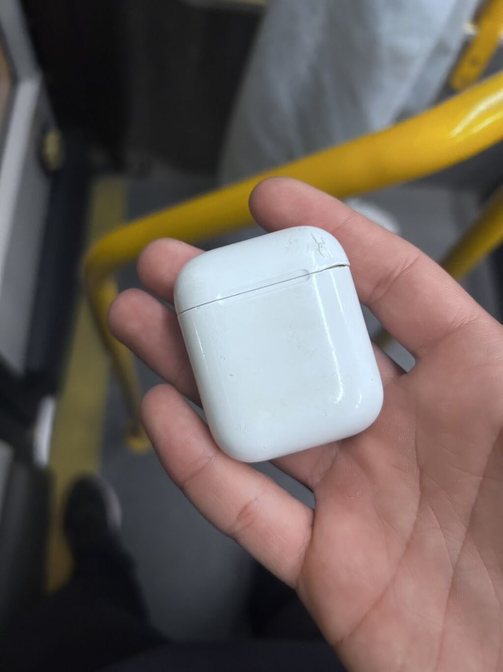 Airpods 1 tam iwlek original — Qulaqcıqlar, Bakı