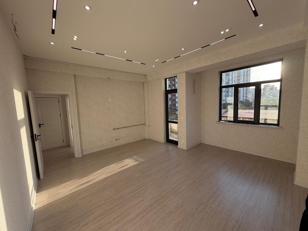 Satılır 2 otaqlı yeni tikili 60 m² — Mənzil, Bakı (2)