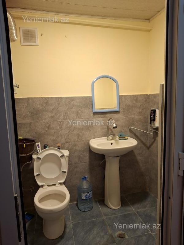 Satılır 1 otaqlı Bina evi menzil (Köhnə tikili), 30 m², 1-ci mikrorayon — Mənzil, Sumqayıt (7)