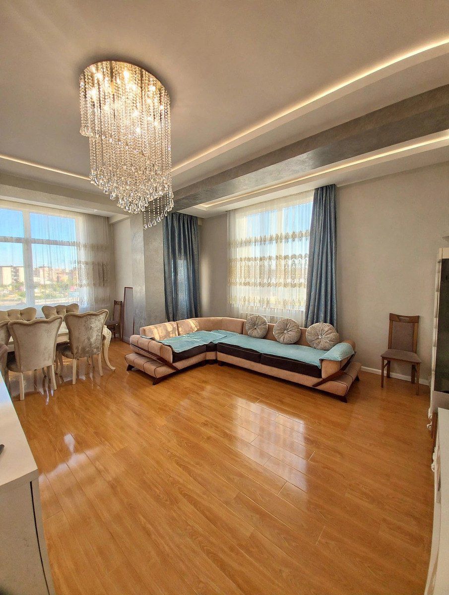 Satılır 3 otaqlı yeni tikili 120 m² — Mənzil, Bakı (2)