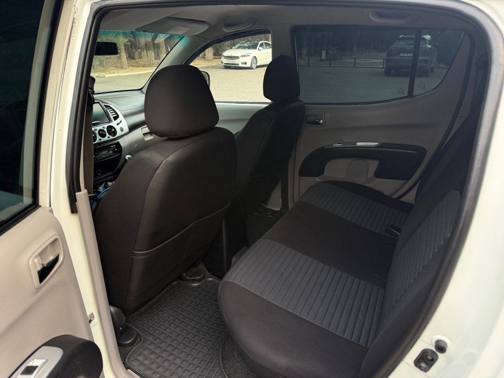 Mitsubishi L200, 2.5 L, 2012 il, 196 000 km — Avtomobillər, Bakı (10)