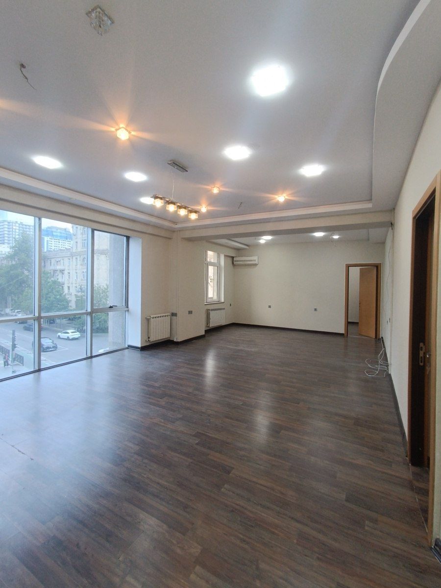 İcarəyə verilir 4 otaqlı ofis 157 m² — Ofis, Bakı (11)