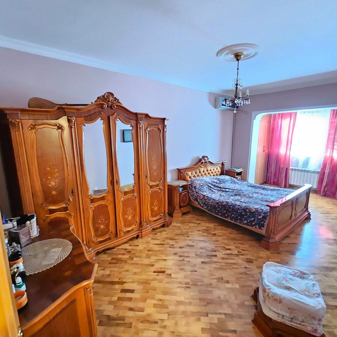 Satılır 4 otaqlı köhnə tikili 100 m² — Mənzil, Bakı (7)