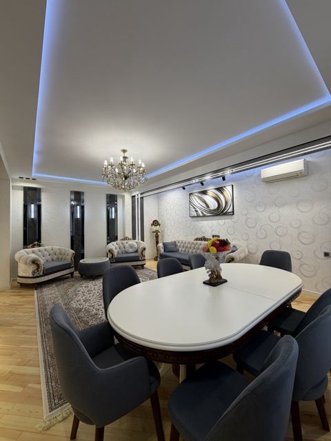 Satılır 4 otaqlı yeni tikili 158 m² — Bakı