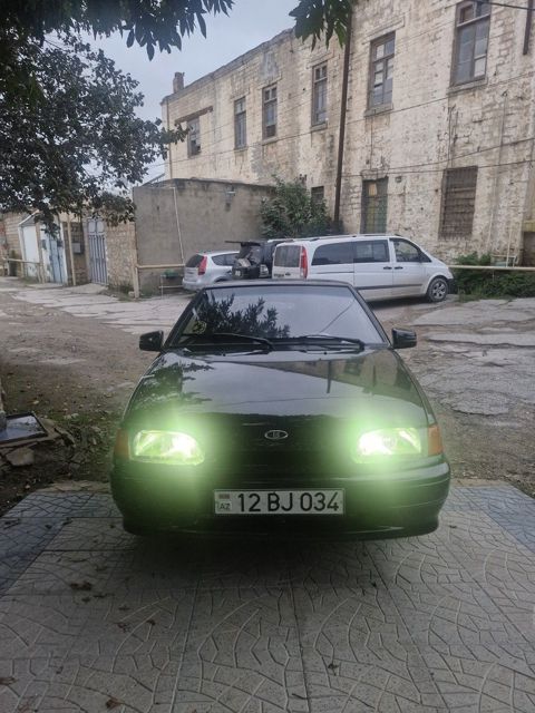 Lada (VAZ) 2115, 1.6 L, 2009 il, 407 000 km — Bakı