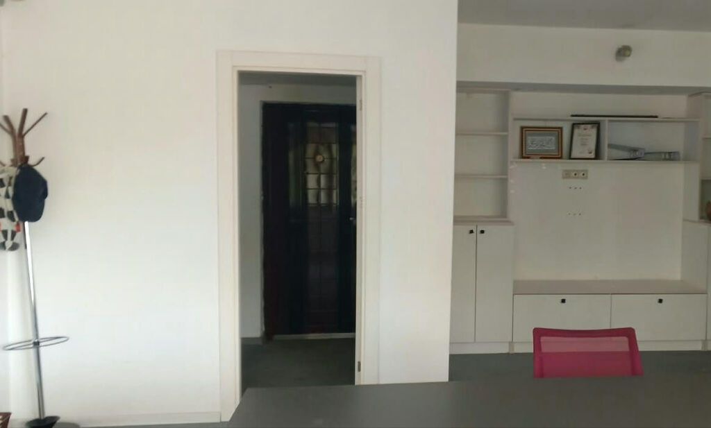 Ofis bütün əşyalarla (mebel və texnika ilə) birlikdə icarəyə verilir — Ofis, Bakı (9)