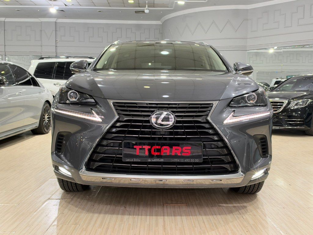 Lexus NX 300, 2.0 L, 2019 il, 32 600 km — Avtomobillər, Bakı