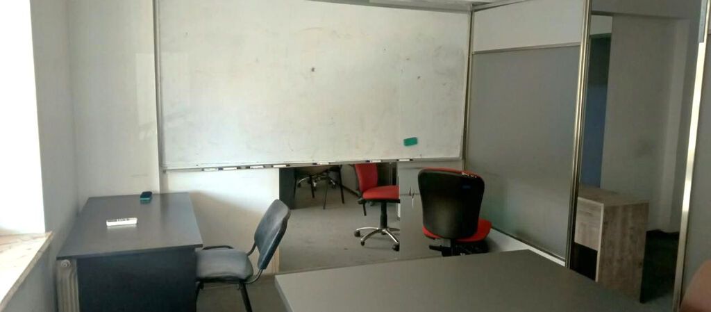 Ofis bütün əşyalarla (mebel və texnika ilə) birlikdə icarəyə verilir — Ofis, Bakı (3)