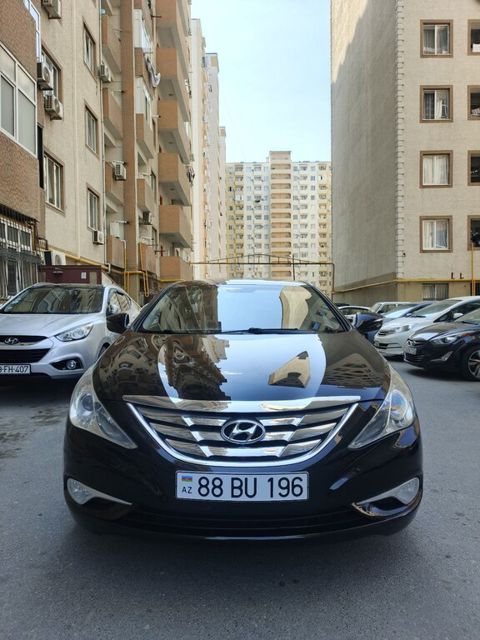 Hyundai Sonata, 2.0 L, 2012 il, 239 000 km — 18 300 ₼ · Bakı · Avtomobillər Hyundai Sonata, 2.0 L, 2012 il, 239 000 km — Bakı
