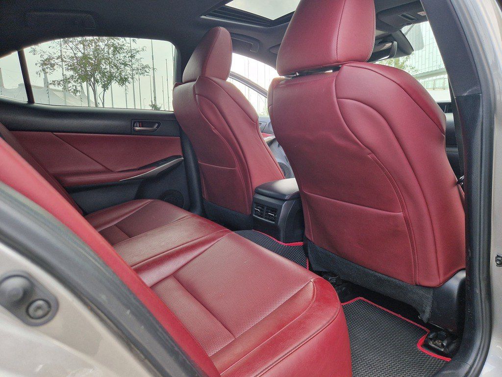 Lexus IS 200t, 2.0 L, 2019 il, 130 000 km 10-NS-058 — Avtomobillər, Bakı (11)