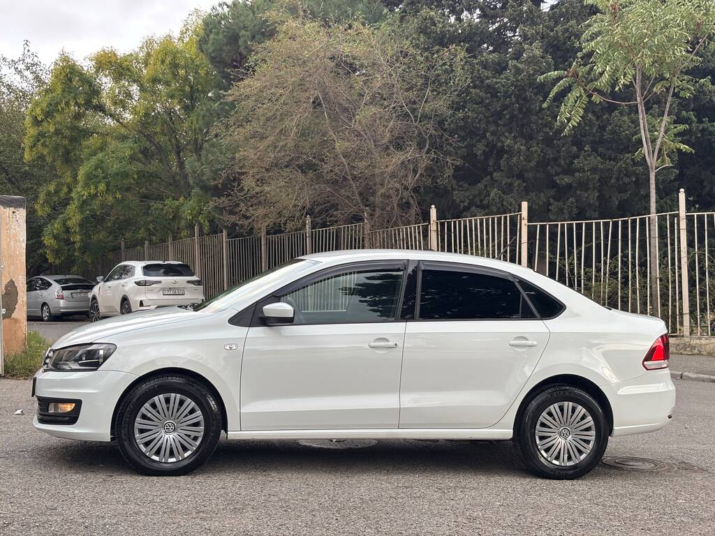 Volkswagen Polo, 1.6 L, 2018 il, 141 300 km — Avtomobillər, Bakı (4)