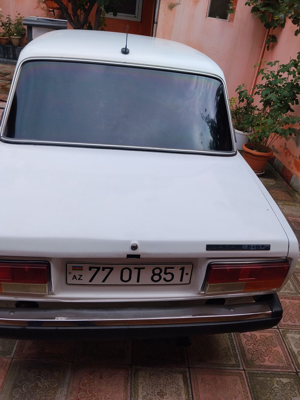 Lada 2107, ağ rəng, sedan. maşın idealdır. heçbir xərc tələb 77-OT-851 — Avtomobillər, Masazır (2)