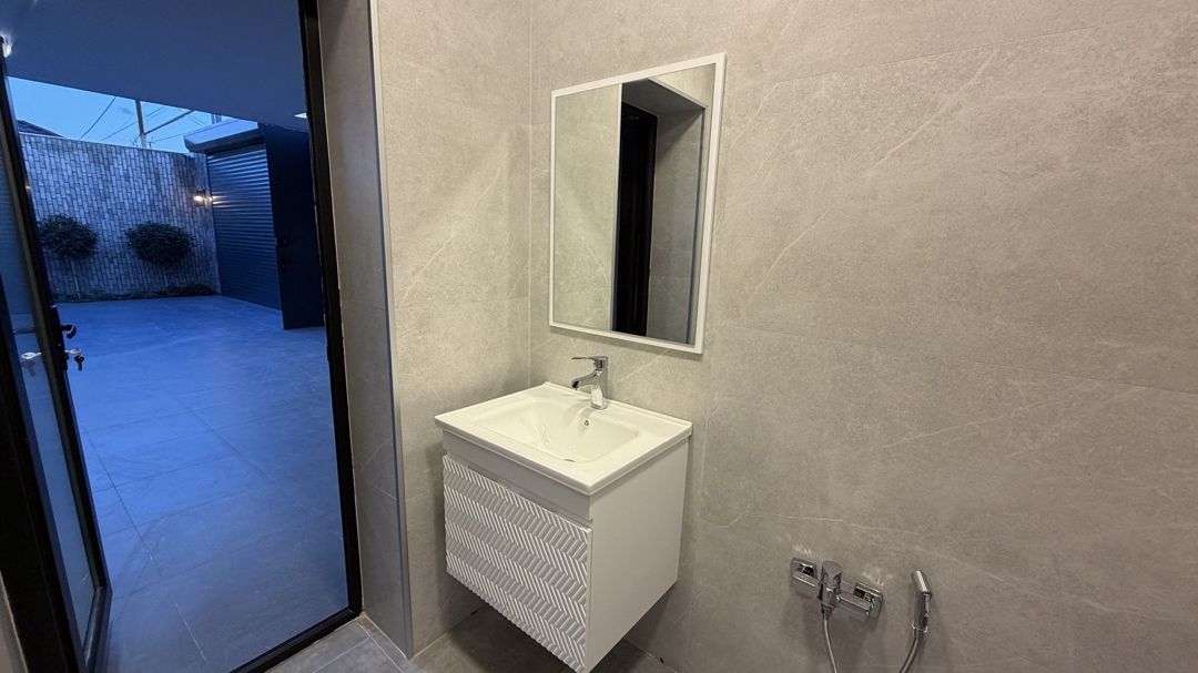 Satılır 4 otaqlı həyət evi/bağ evi 200 m² — Ev, villa, Bakı (6)