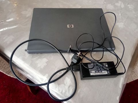 HP noutbuk + adapter - Brend/model: HP (qapaqda HP loqosu) - Korpus — Bakı