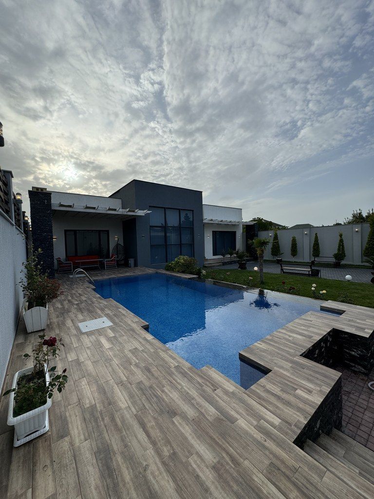 Satılır 4 otaqlı həyət evi/bağ evi 220 m² — Ev, villa, Bakı (7)
