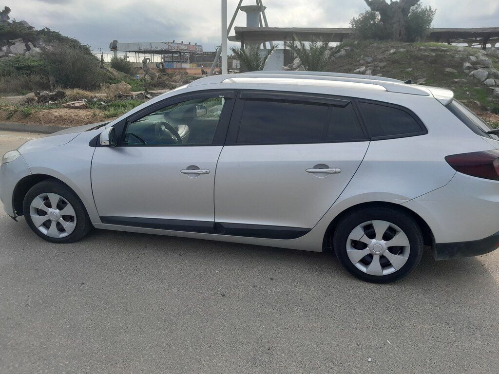 Renault Megane, 1.5 L, 2011 il, 424 000 km 77-ST-348 — Avtomobillər, Bakı (3)