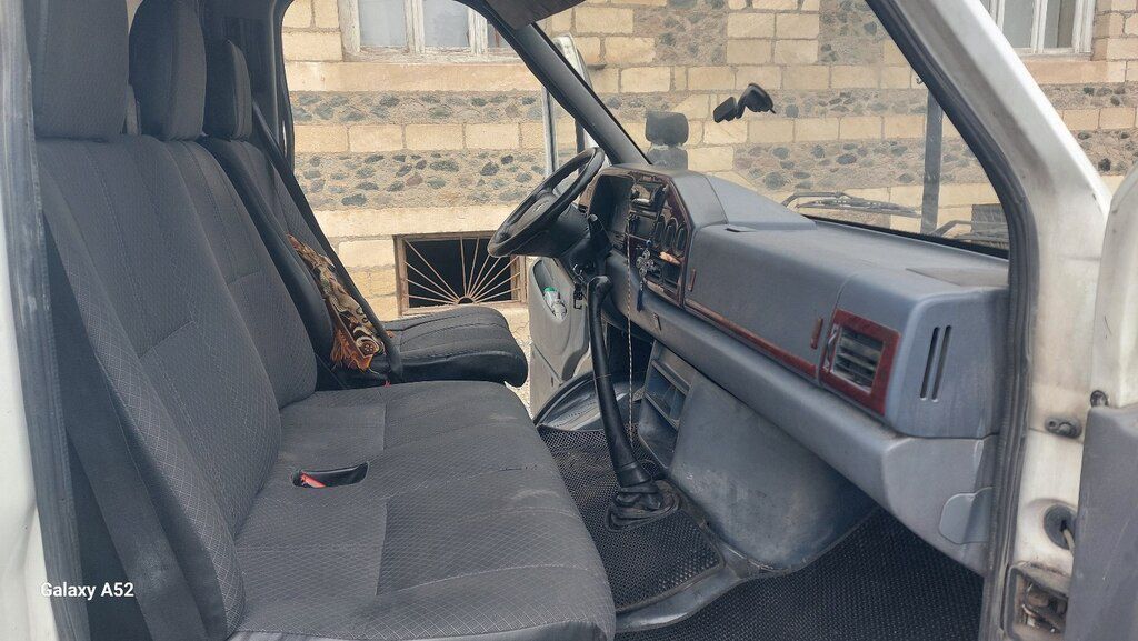 Mercedes 412 D, 2.9 L, 2000 il, 785 000 km 57-CX-515 — Avtomobillər, Şəmkir (12)