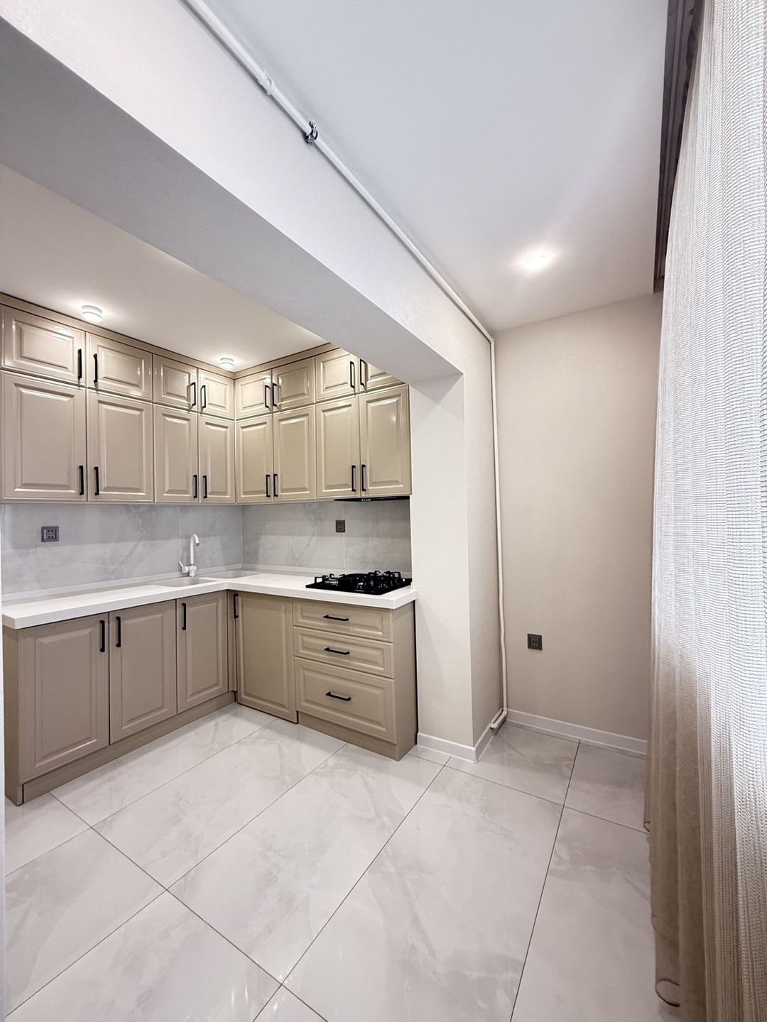 Satılır 3 otaqlı köhnə tikili 85 m² — Mənzil, Bakı (7)