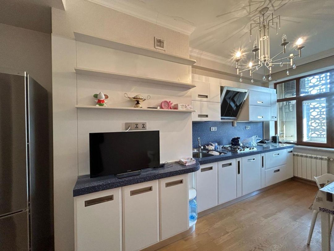 İcarəyə verilir 3 otaqlı yeni tikili 145 m² — Mənzil, Bakı (3)