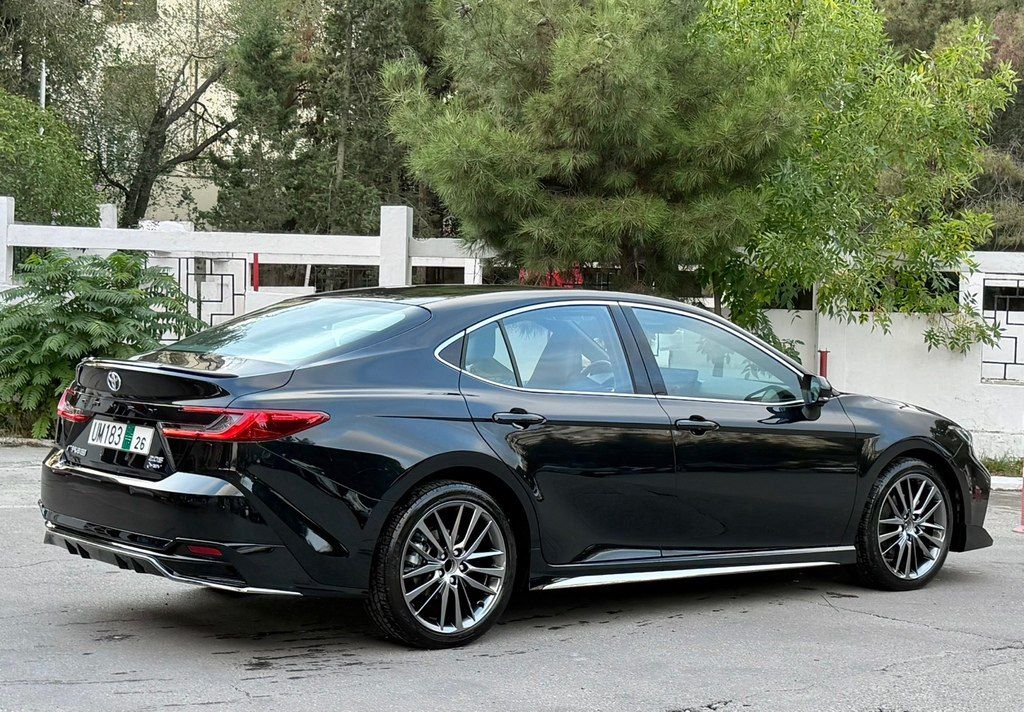 Toyota Camry, 2.0 L, 1 kWh, 2026 il, yeni — Avtomobillər, Bakı (5)