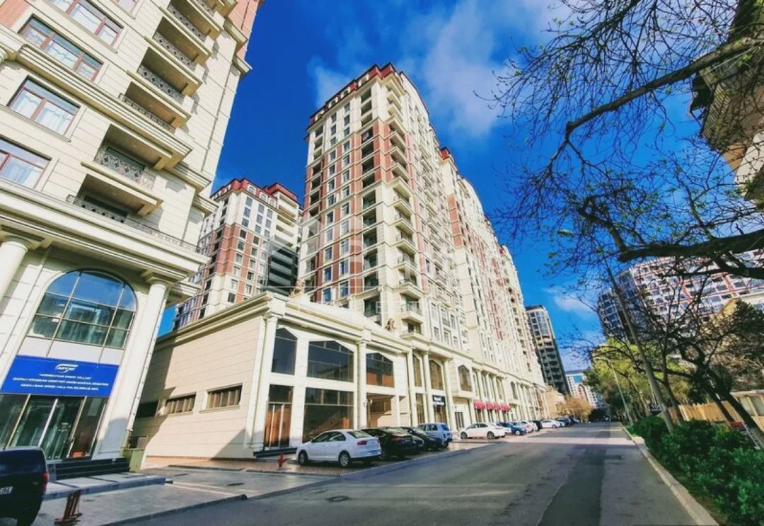 Satılır 4 otaqlı yeni tikili 170 m², Nəriman Nərimanov metrosu, Nərimanov rayonu — Mənzil, Bakı